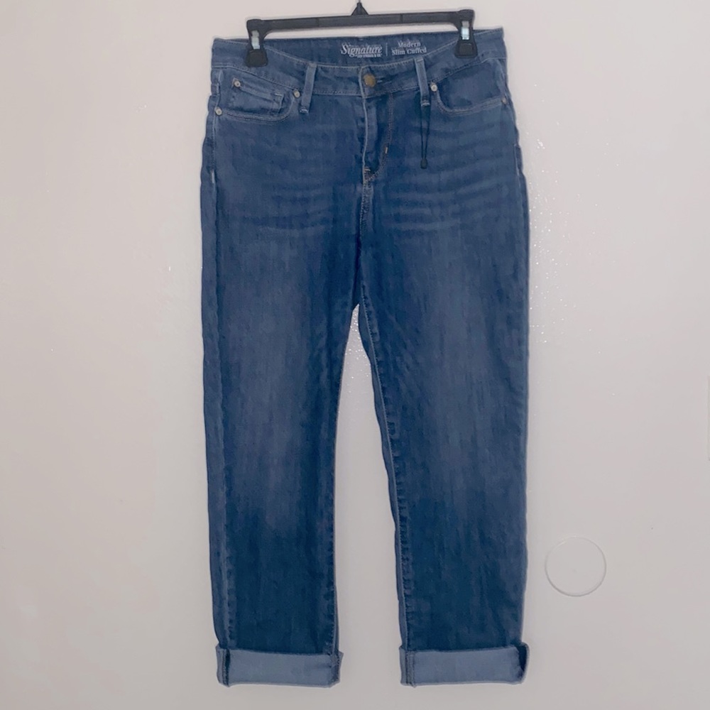 Signature Levi’s slim cuffed